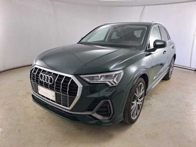 AUDI Q3 35 TDI quattro S line edition 