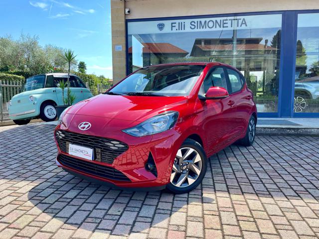 HYUNDAI i10 Rosso metallizzato