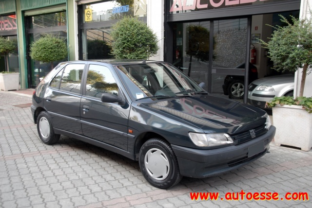 PEUGEOT 306 1.4i cat 5 porte XR 