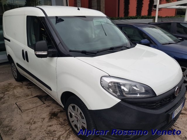 FIAT Doblo Bianco pastello