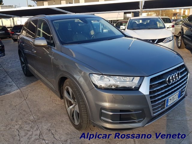 AUDI Q7 Grigio scuro metallizzato