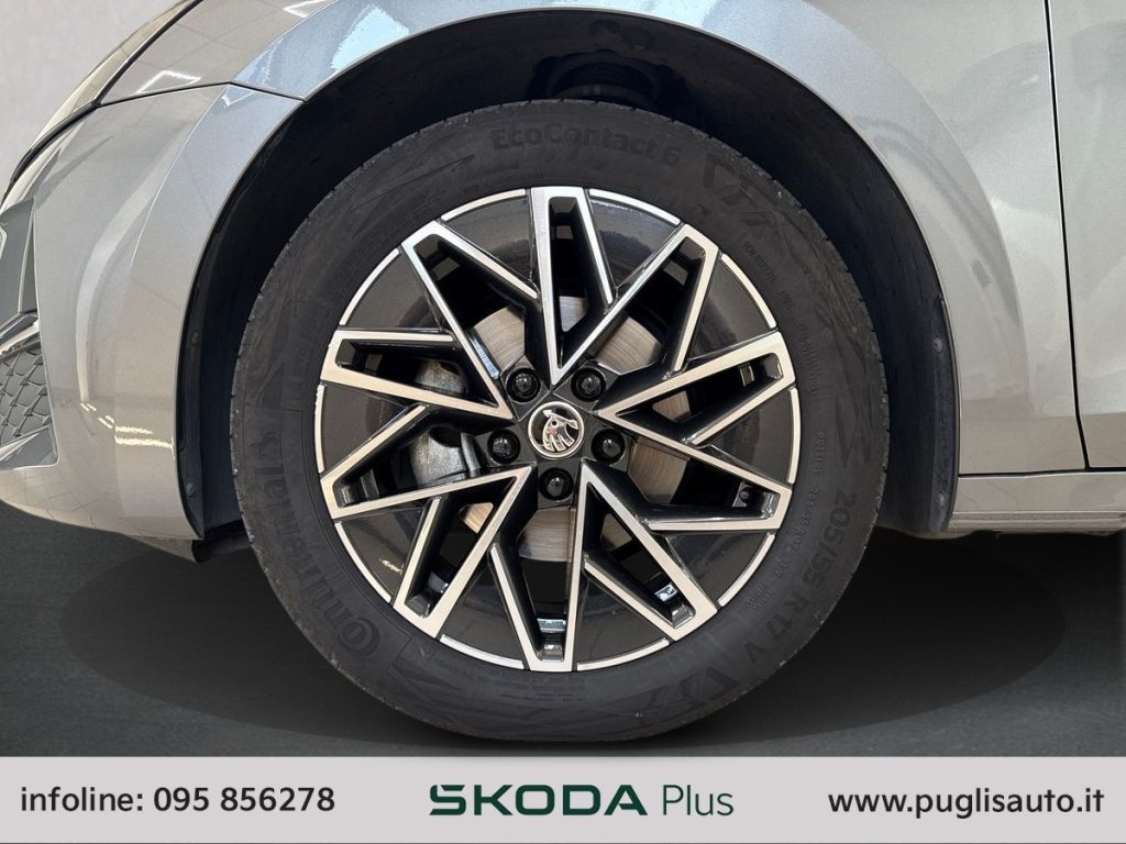 SKODA Octavia 2.0 TDI 150 CV DSG Wagon Executive - 14