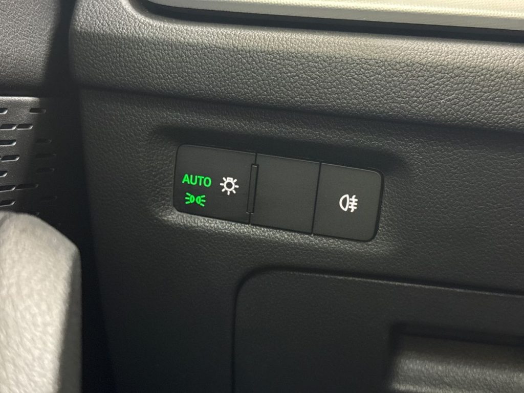 SKODA Octavia 2.0 TDI 150 CV DSG Wagon Executive - 20