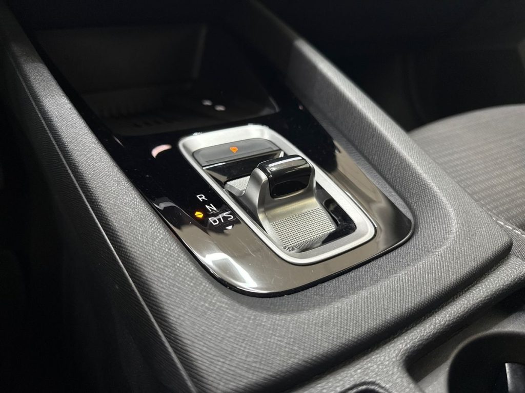 SKODA Octavia 2.0 TDI 150 CV DSG Wagon Executive - 23