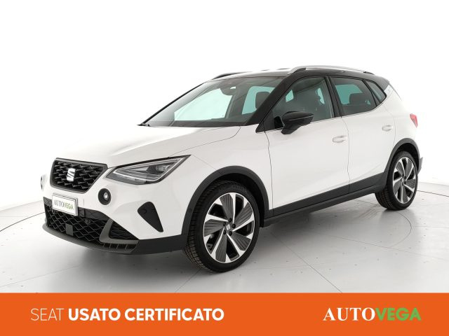 SEAT Arona Bianco pastello