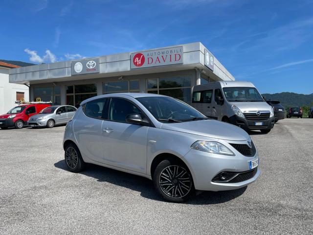 LANCIA Ypsilon 1.2 69 CV 5 porte Gold 