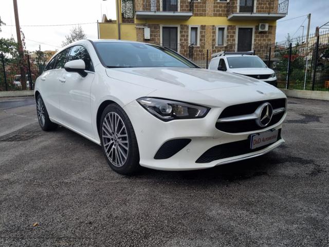 MERCEDES-BENZ CLA 180 Bianco pastello