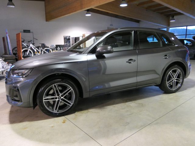 AUDI SQ5 Grigio scuro metallizzato