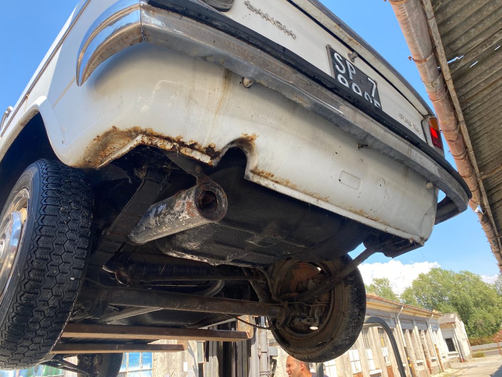 LANCIA Fulvia 2° SERIE DA RESTAURO - 32