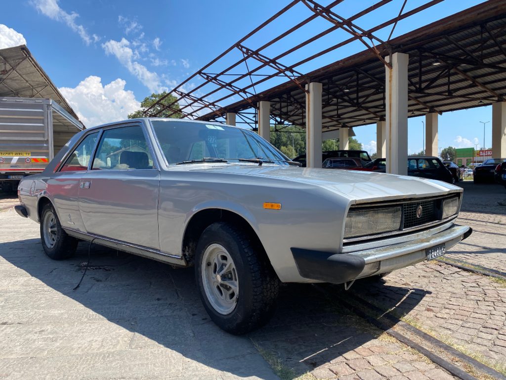 FIAT 130 COUPE AUTOMATICA DA RESTAURARE - 2