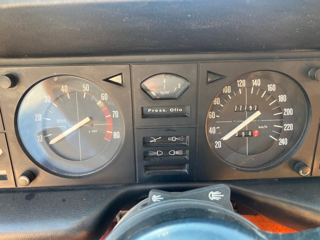 FIAT 130 COUPE AUTOMATICA DA RESTAURARE - 16