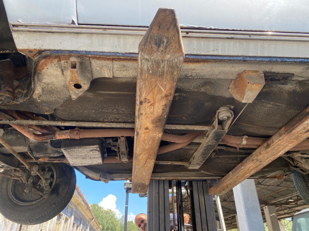 FIAT 130 COUPE AUTOMATICA DA RESTAURARE - 41