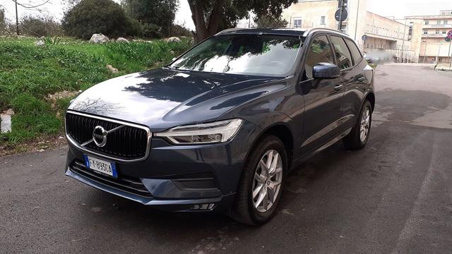 VOLVO XC60 B4 MILD HYBRID MOMENTUM AWD MY 2020 Usato