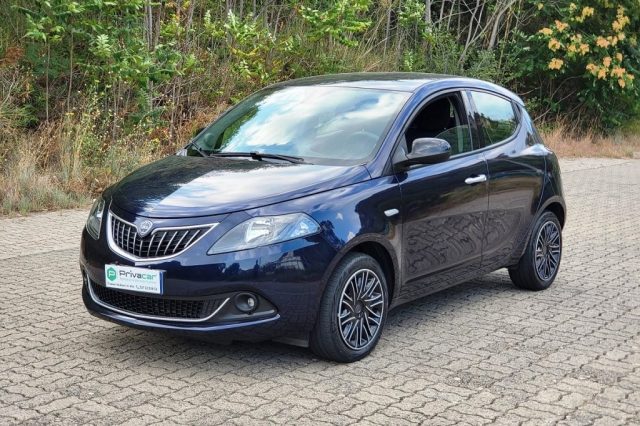 LANCIA Ypsilon Blu metallizzato