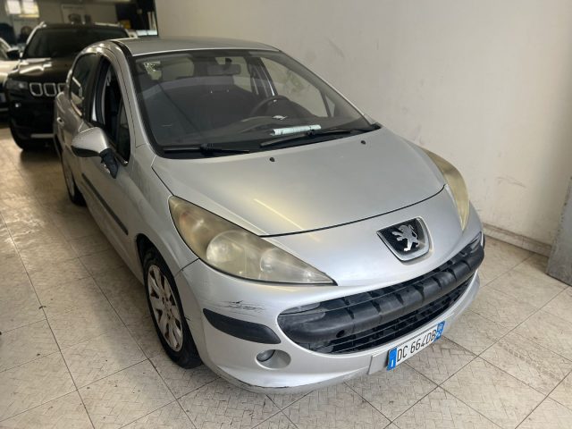 PEUGEOT 207 1.4 HDi 70CV 5p. ONE Line 