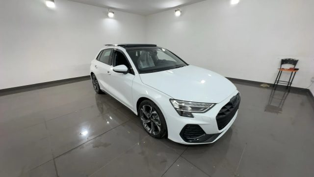 AUDI A3 Bianco metallizzato