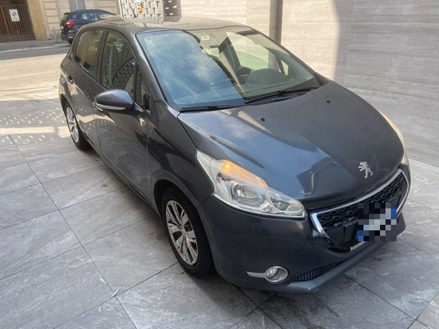 PEUGEOT 208 1.2 VTi 82 CV 5 porte Allure 