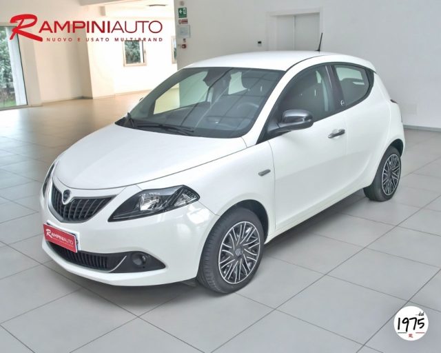 LANCIA Ypsilon 1.0 GPL Hybrid Gold Ok Neopatentati !! 