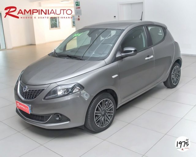 LANCIA Ypsilon 1.0 GPL Hybrid Gold Ok Neopatentati !!! 