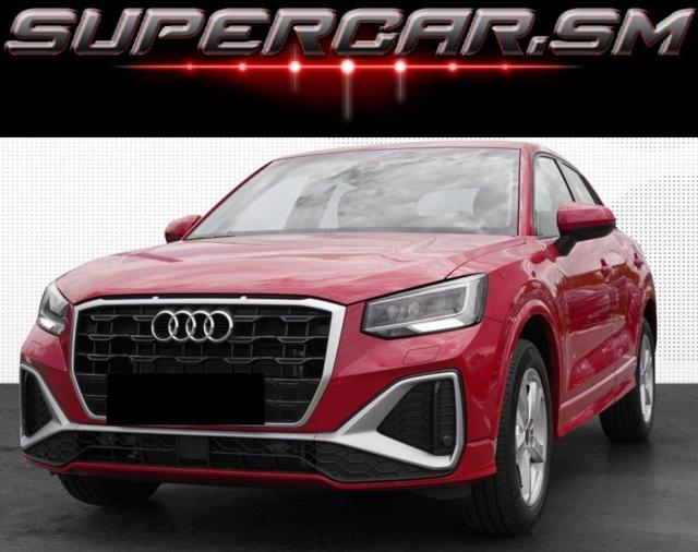 AUDI Q2 Rosso metallizzato