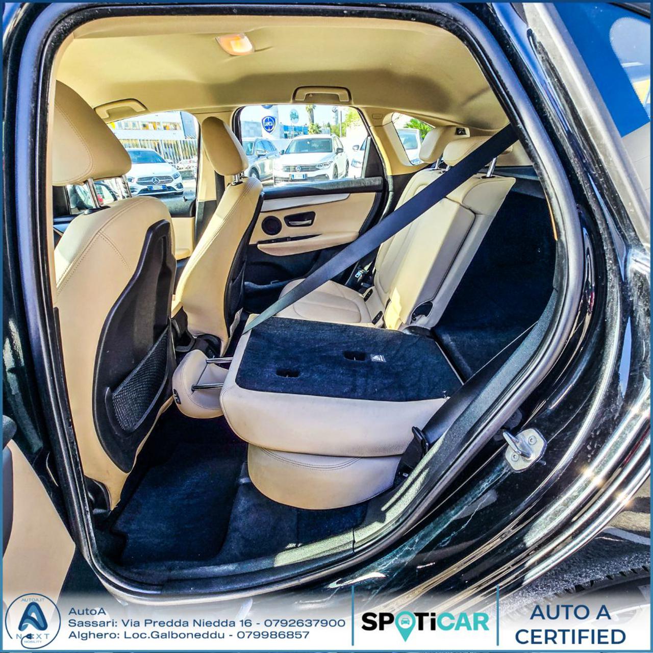 BMW 218 d Active Tourer - 11