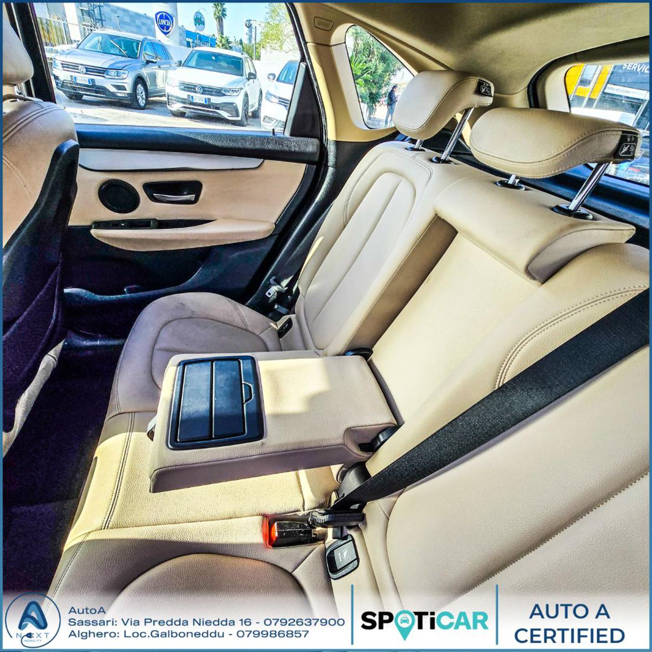 BMW 218 d Active Tourer - 13