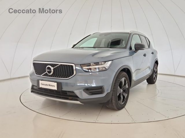 VOLVO XC40 D3 Momentum 