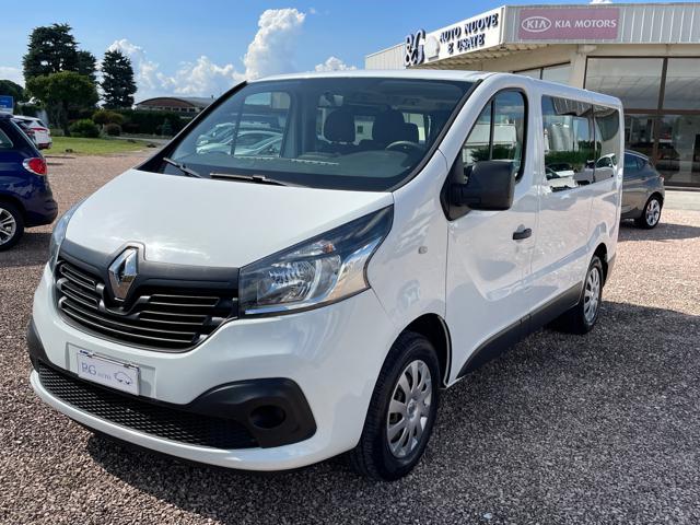 RENAULT Trafic Bianco pastello