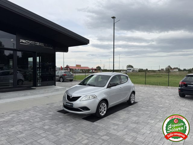 LANCIA Ypsilon Grigio metallizzato