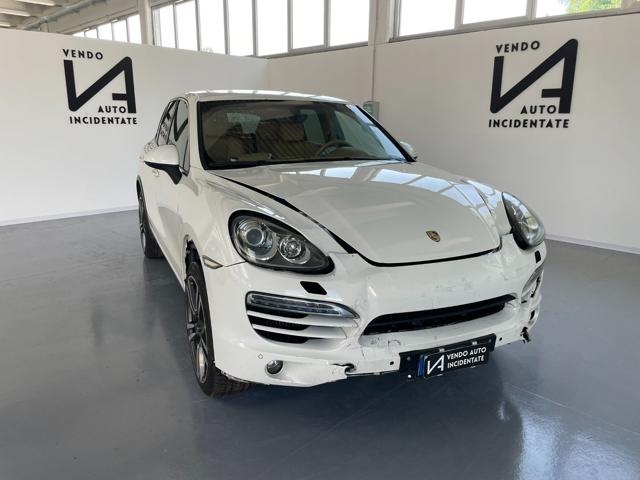 PORSCHE Cayenne 3.0 V6 DIESEL 240CV CAMBIO AUTOMATICO 