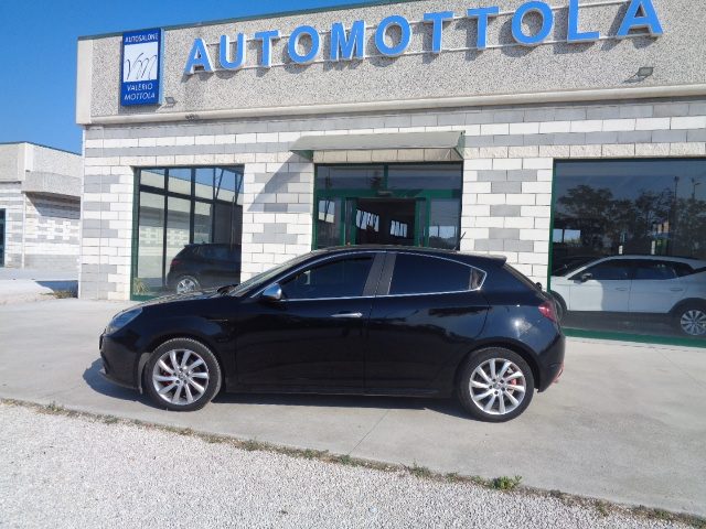 ALFA ROMEO Giulietta 1.6 JTDm-2 105 CV Distinctive 