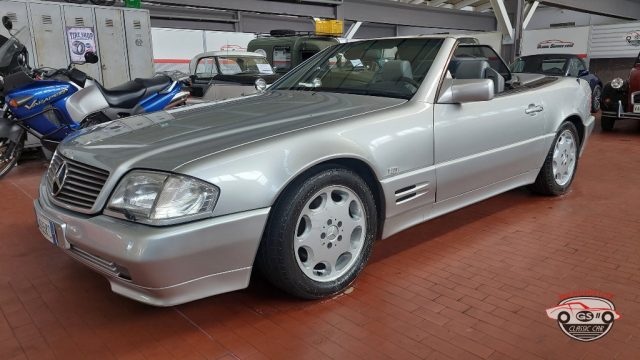 MERCEDES-BENZ SL 300 SL-24 