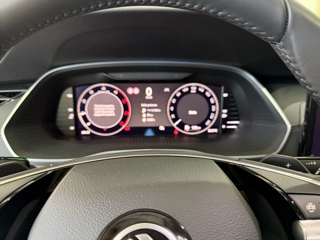 SKODA Octavia 2.0 TDI 150 CV DSG Wagon Executive - 17