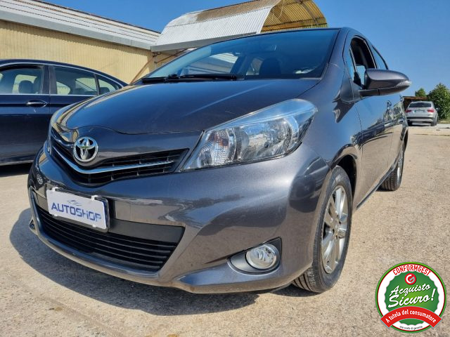 TOYOTA Yaris 1.0 5 porte 