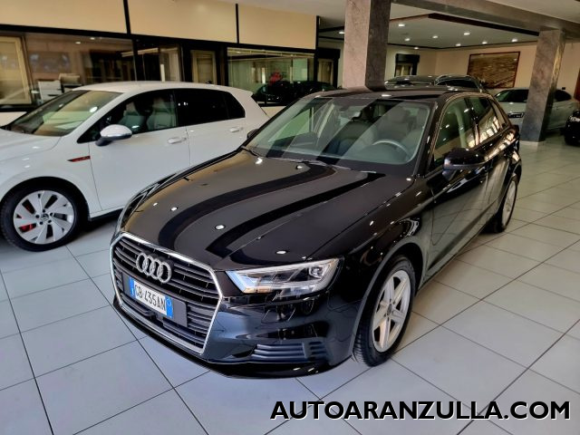 AUDI A3 SportBack 30 1.6 TDI 116CV Business -Navi-PRENOTAT 