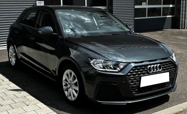 AUDI A1 Grigio scuro metallizzato