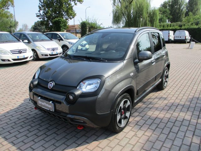 FIAT Panda 1.0 Hybrid Cross CarPlay/ClimaAuto 