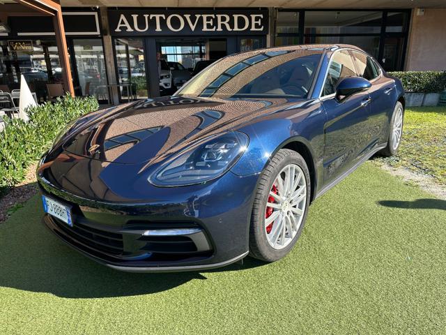 PORSCHE Panamera Blu metallizzato