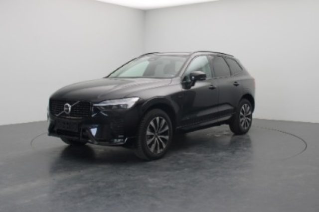 VOLVO XC60 B4 (d) aut Plus Dark N1 Tetto Panoramico 