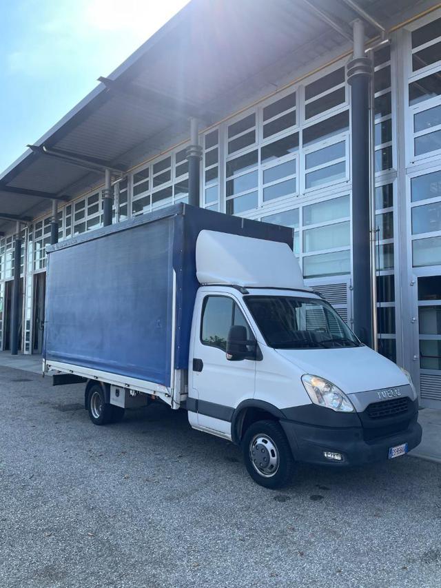 IVECO Daily 33S13 2.3 HPT PC Cabinato 