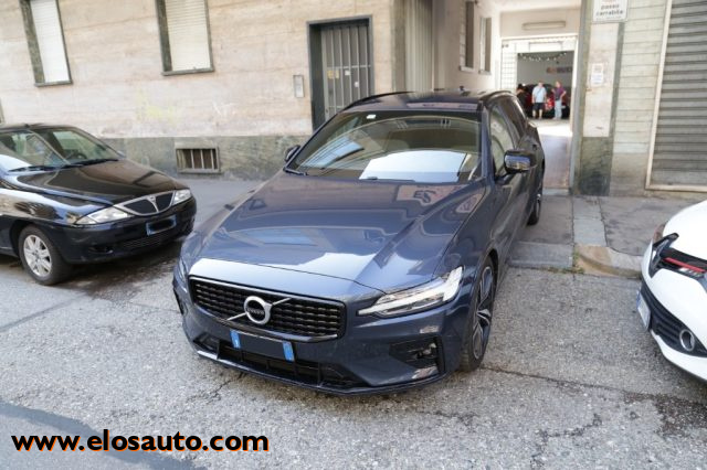 VOLVO V60 D3 AWD Geartronic R-design 