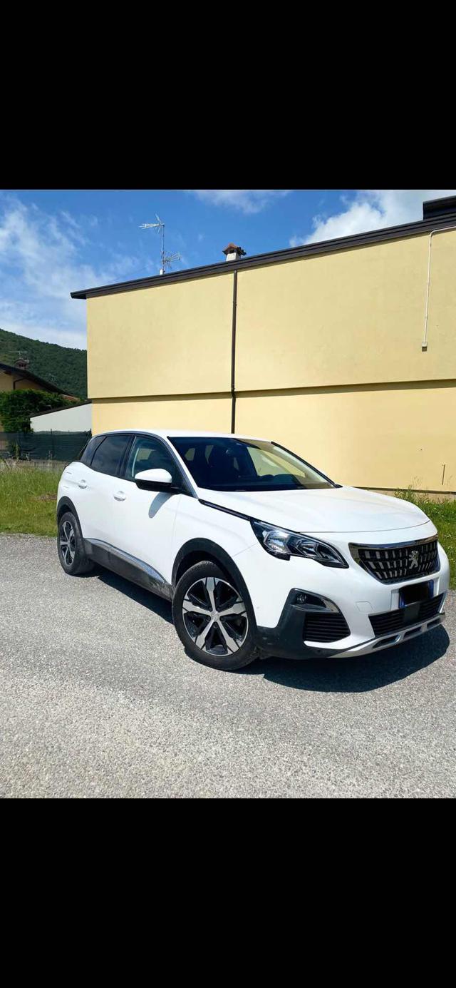 PEUGEOT 3008 PureTech Turbo 130 S&S Access 