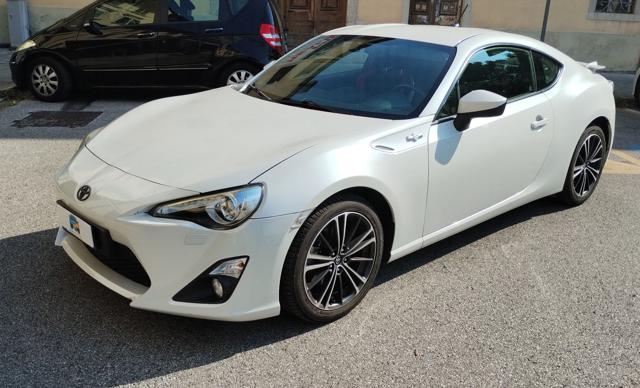 TOYOTA GT86 2.0 