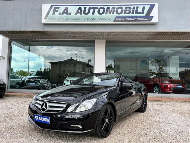 MERCEDES-BENZ E 200 CGI Cabrio BlueEFF. Avantgarde Autom. *TG MERCEDES 