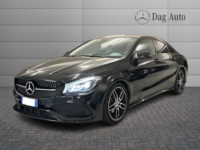 MERCEDES-BENZ CLA 200 d Automatic Premium 