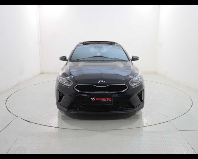 KIA Proceed 1.6 CRDI DCT GT Line 