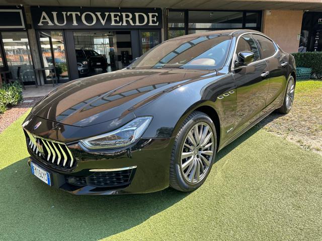 MASERATI Ghibli Nero metallizzato