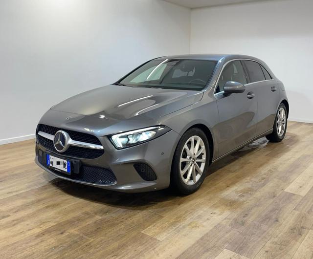 MERCEDES-BENZ A 180 d Automatic Sport 