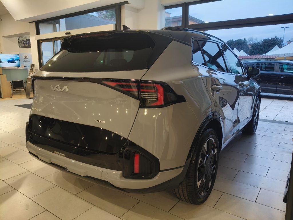 KIA Sportage 1.6 MHEV Business 7 Anni Garanzia - 6