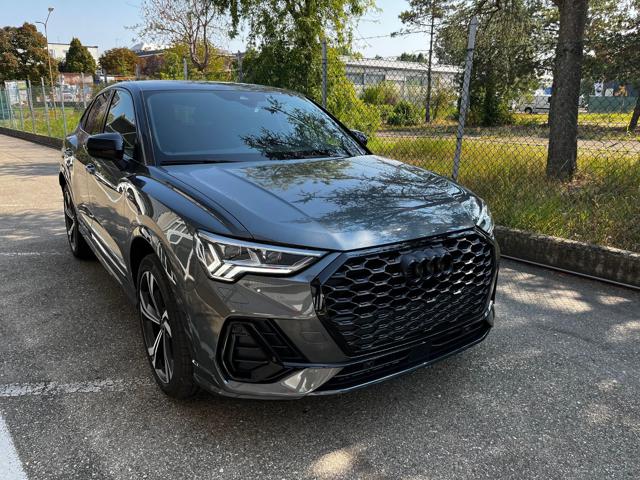 AUDI Q3 Grigio scuro metallizzato